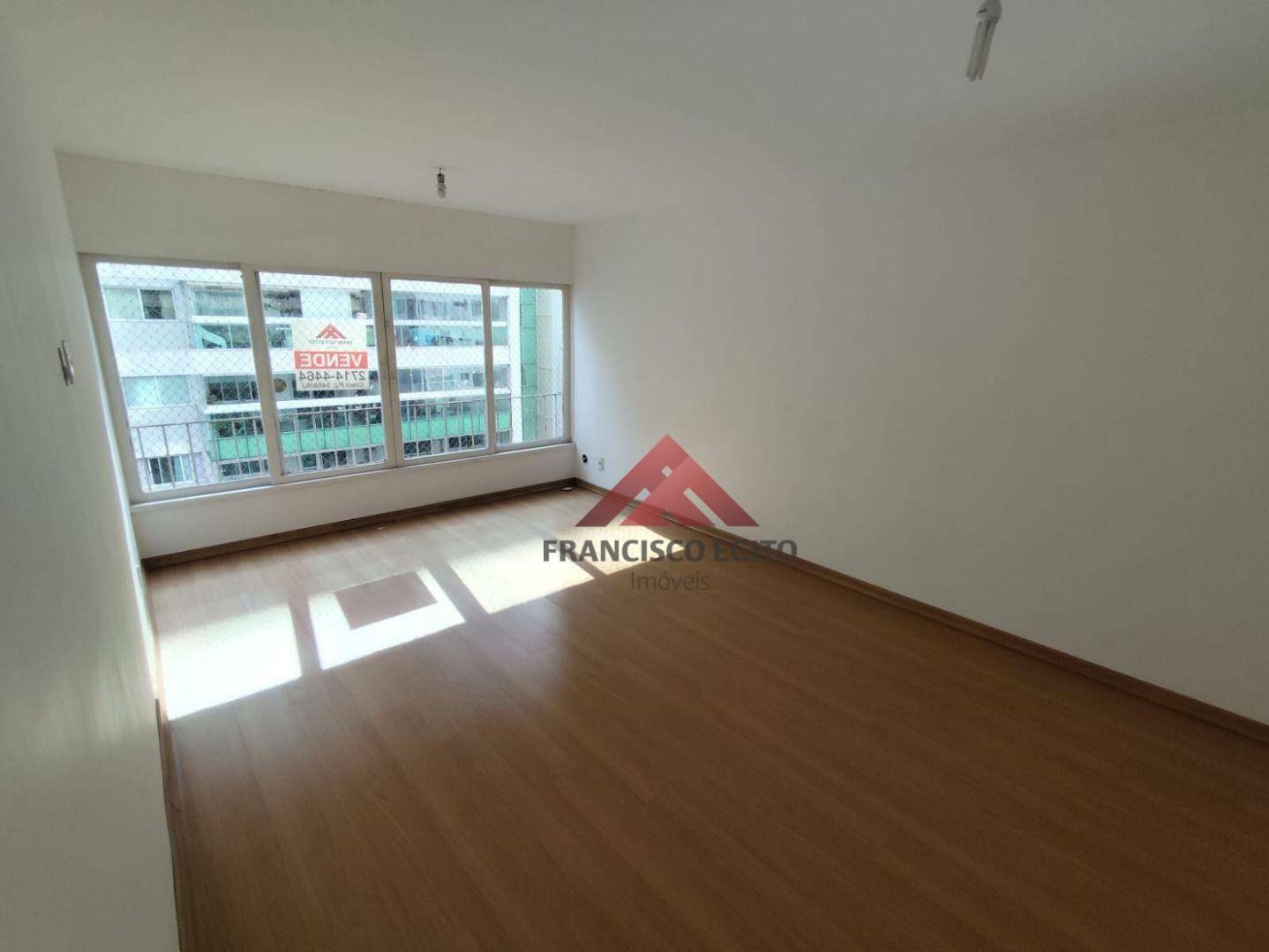 Apartamento à venda com 4 quartos, 110m² - Foto 1