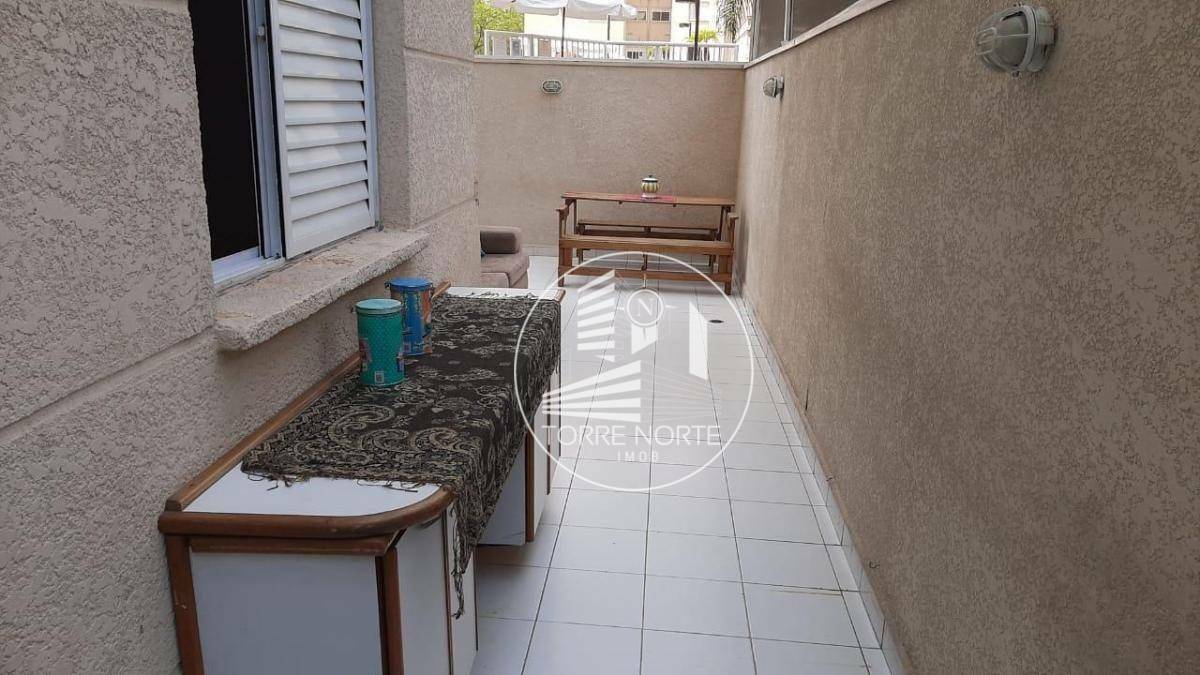 Apartamento à venda com 3 quartos, 67m² - Foto 4