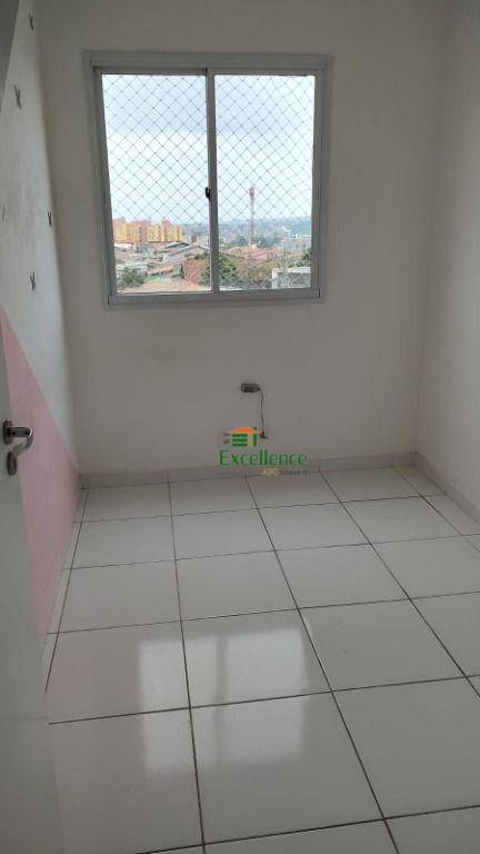 Apartamento para alugar com 2 quartos, 35m² - Foto 4