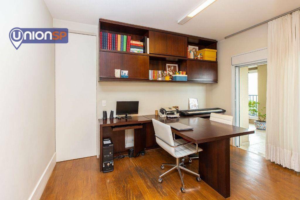 Apartamento à venda com 4 quartos, 223m² - Foto 11