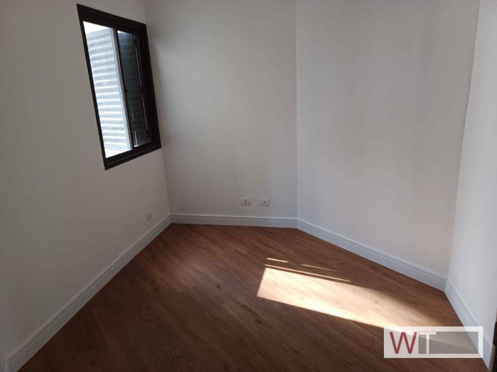 Apartamento para alugar com 3 quartos, 97m² - Foto 11