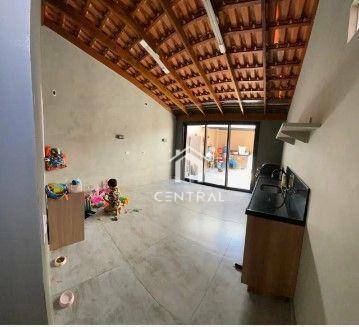 Sobrado à venda com 2 quartos, 130m² - Foto 13