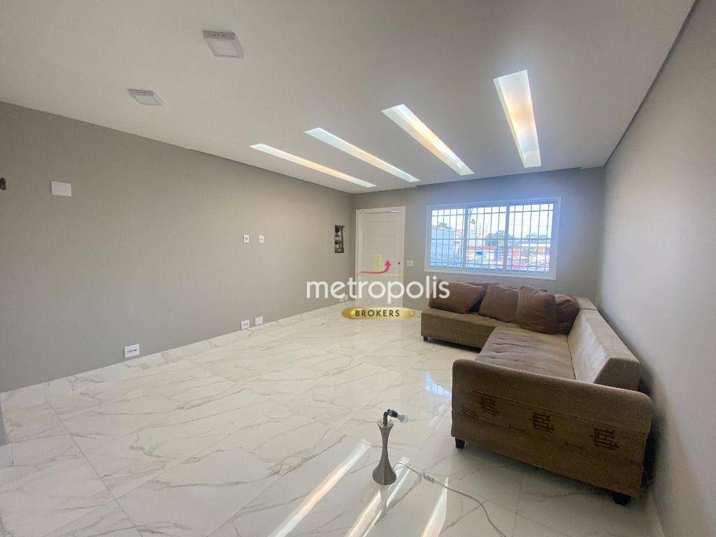 Sobrado à venda com 3 quartos, 300m² - Foto 2