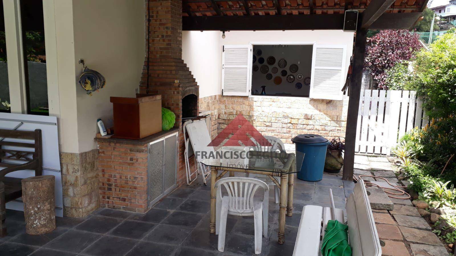 Casa de Condomínio à venda com 3 quartos, 200m² - Foto 5