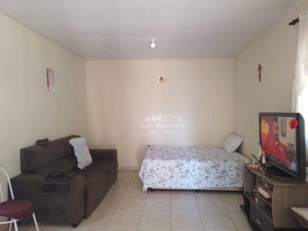 Chácara à venda com 1 quarto, 90m² - Foto 9