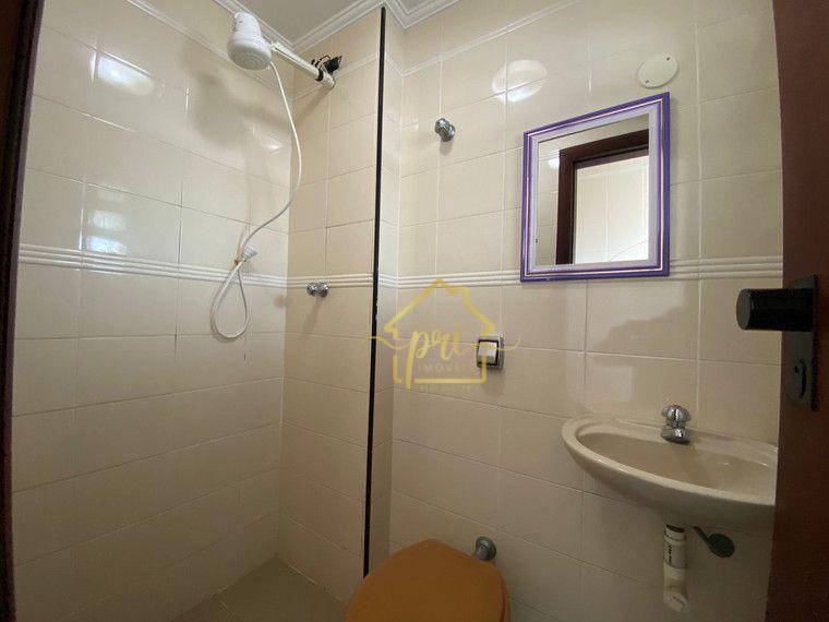 Apartamento à venda com 4 quartos, 240m² - Foto 17