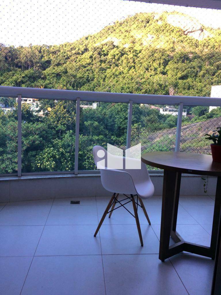 Apartamento à venda com 2 quartos, 90m² - Foto 1