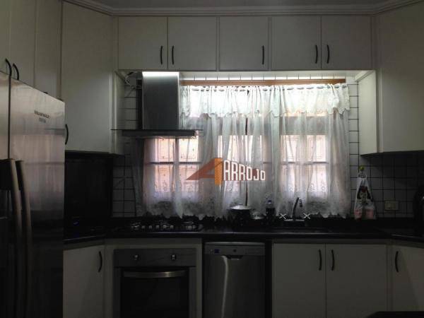 Sobrado à venda com 3 quartos, 132m² - Foto 29