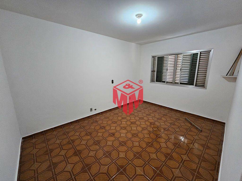 Casa à venda com 3 quartos, 149m² - Foto 9