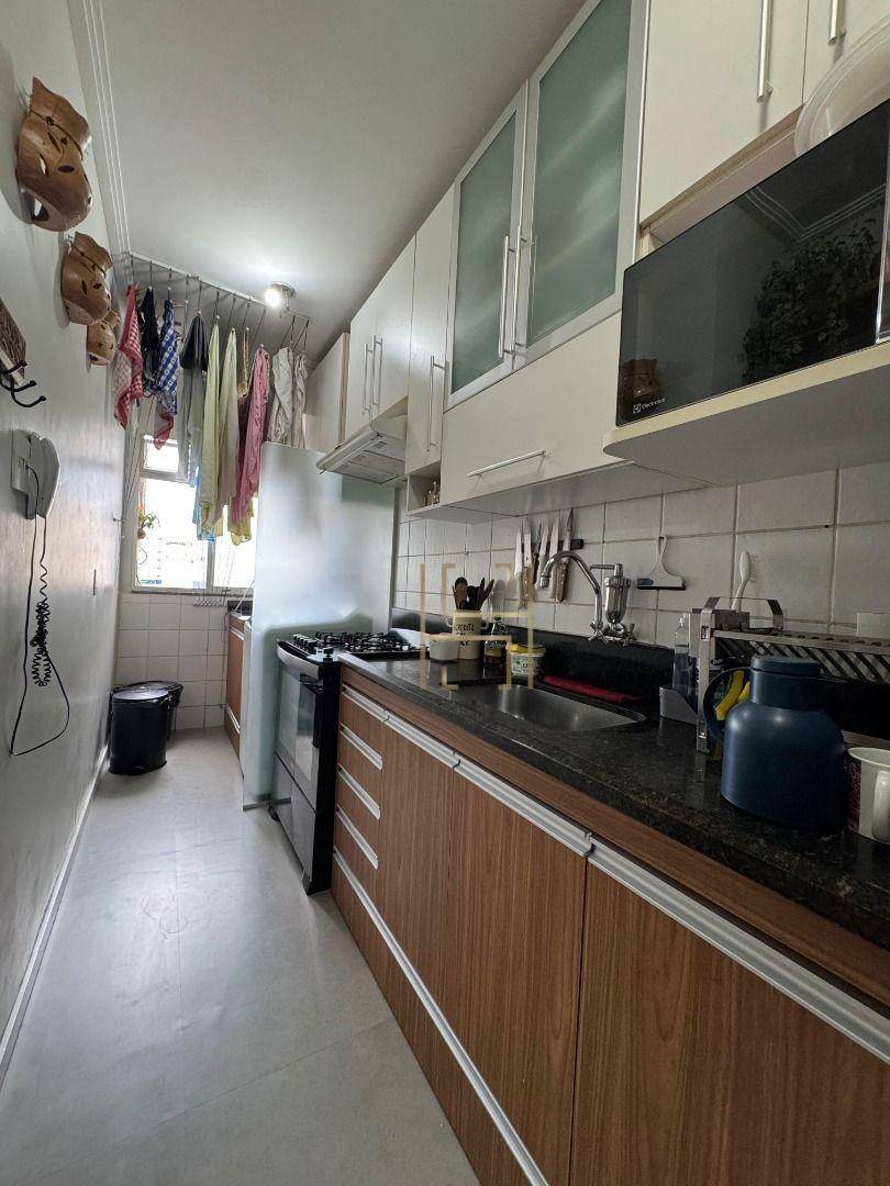 Apartamento à venda com 3 quartos, 73m² - Foto 7