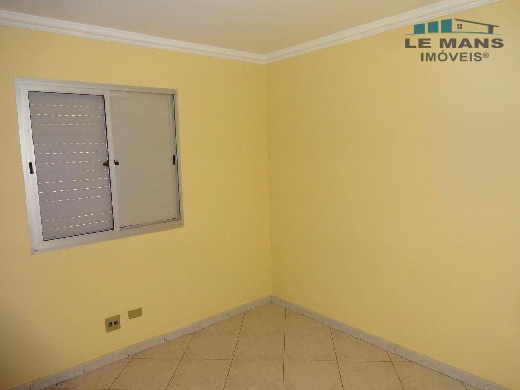 Apartamento à venda com 2 quartos, 54m² - Foto 10