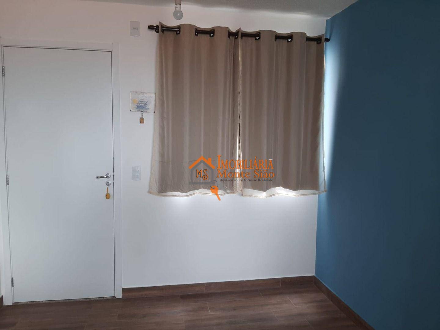 Apartamento à venda com 2 quartos, 40m² - Foto 2