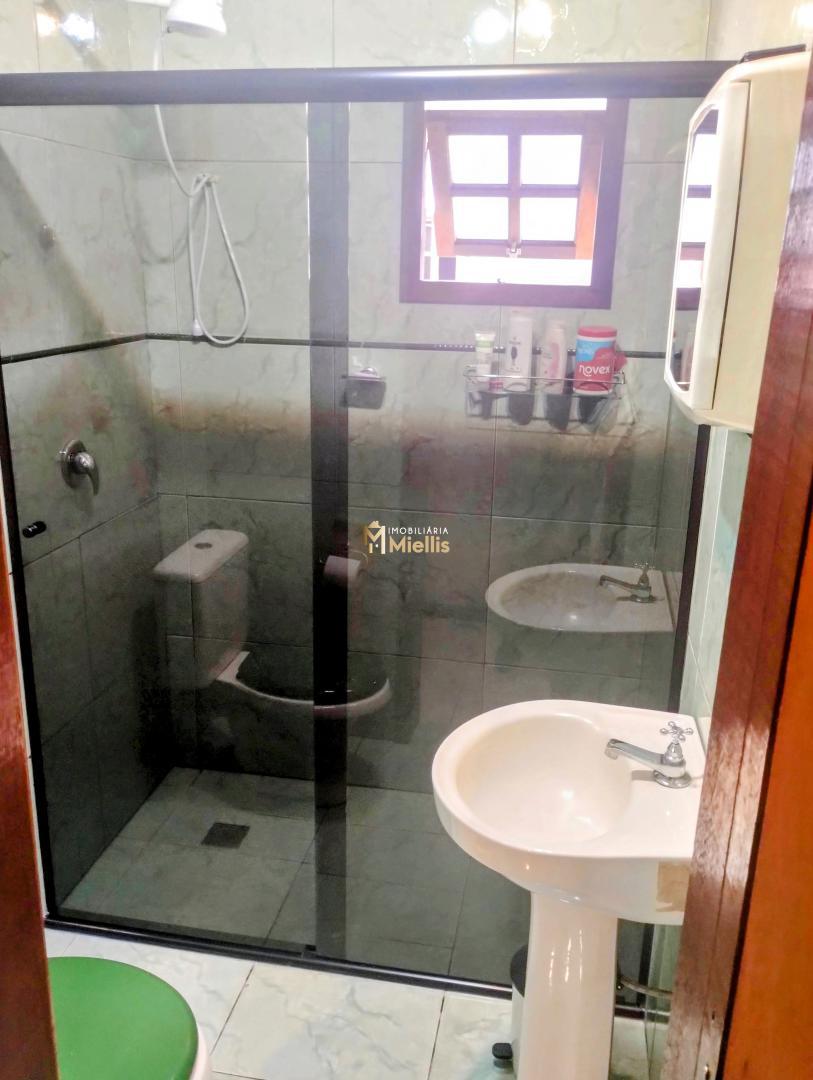Casa à venda com 2 quartos, 84m² - Foto 9