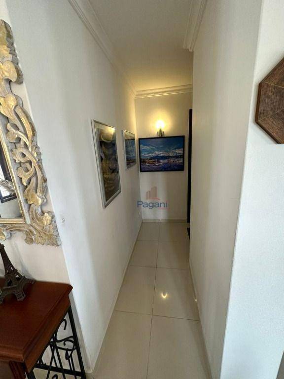 Casa à venda com 5 quartos, 380m² - Foto 18