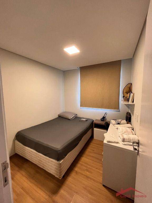 Apartamento para alugar com 2 quartos, 60m² - Foto 9