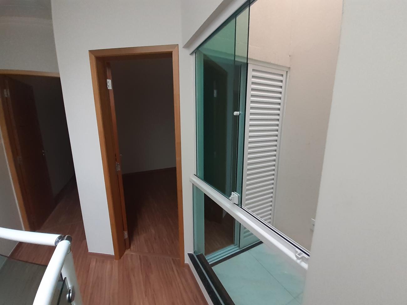 Sobrado à venda com 3 quartos, 112m² - Foto 4