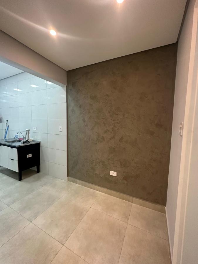 Apartamento à venda com 1 quarto, 40m² - Foto 4