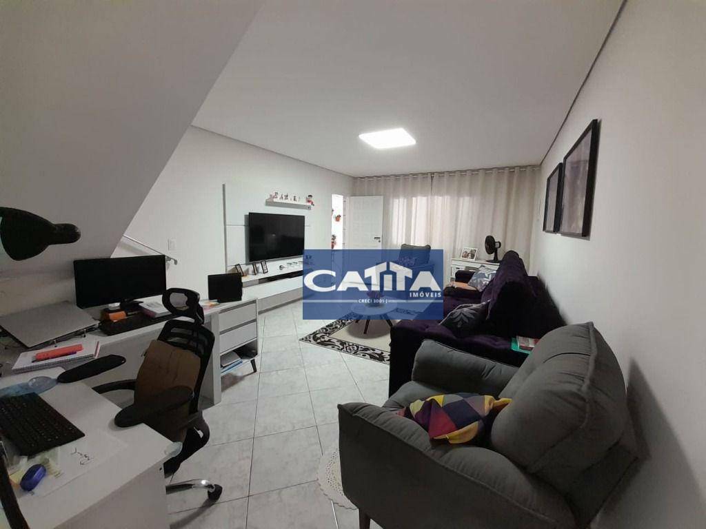 Sobrado à venda com 3 quartos, 110m² - Foto 1