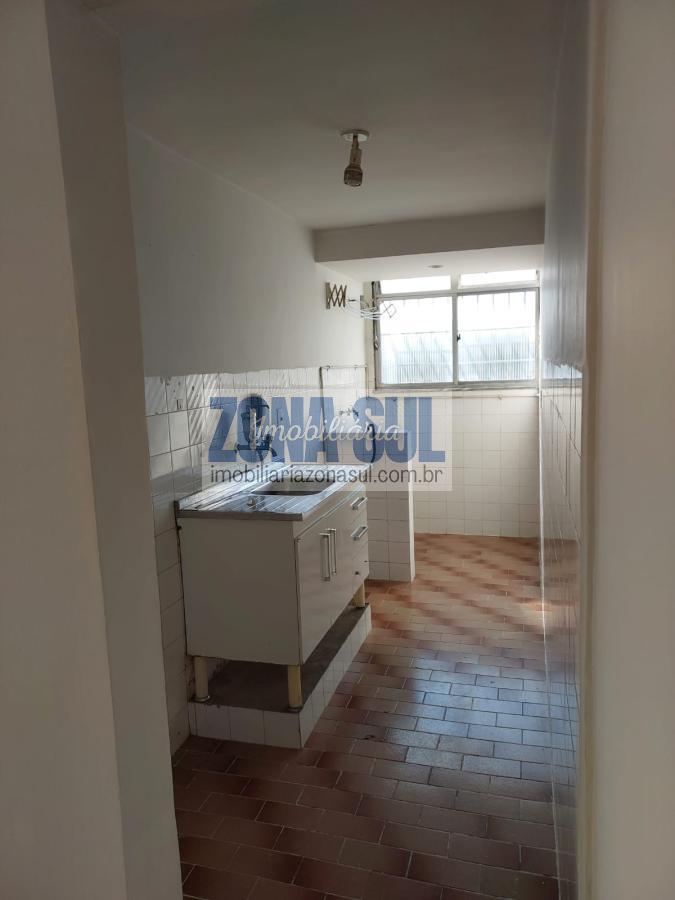 Apartamento à venda com 2 quartos, 75m² - Foto 15