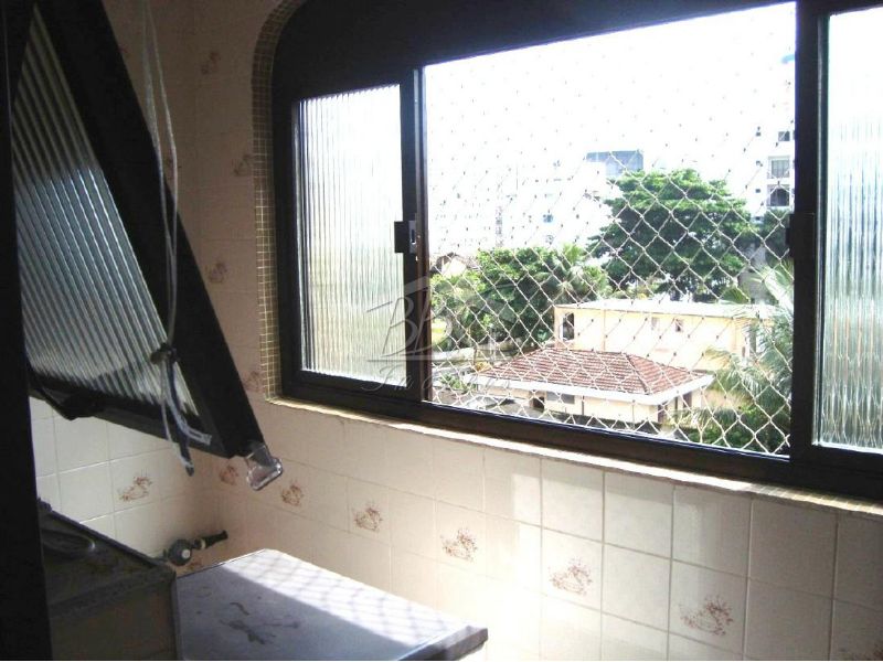 Apartamento à venda com 3 quartos, 117m² - Foto 8