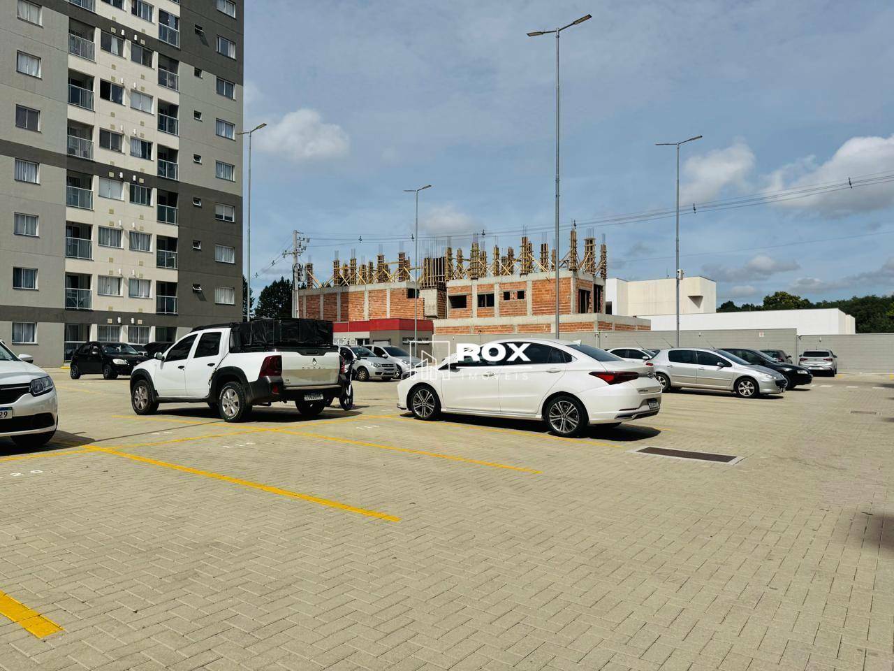 Apartamento à venda com 2 quartos, 67m² - Foto 27