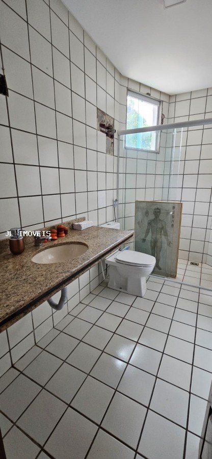 Casa para alugar com 4 quartos, 373m² - Foto 18