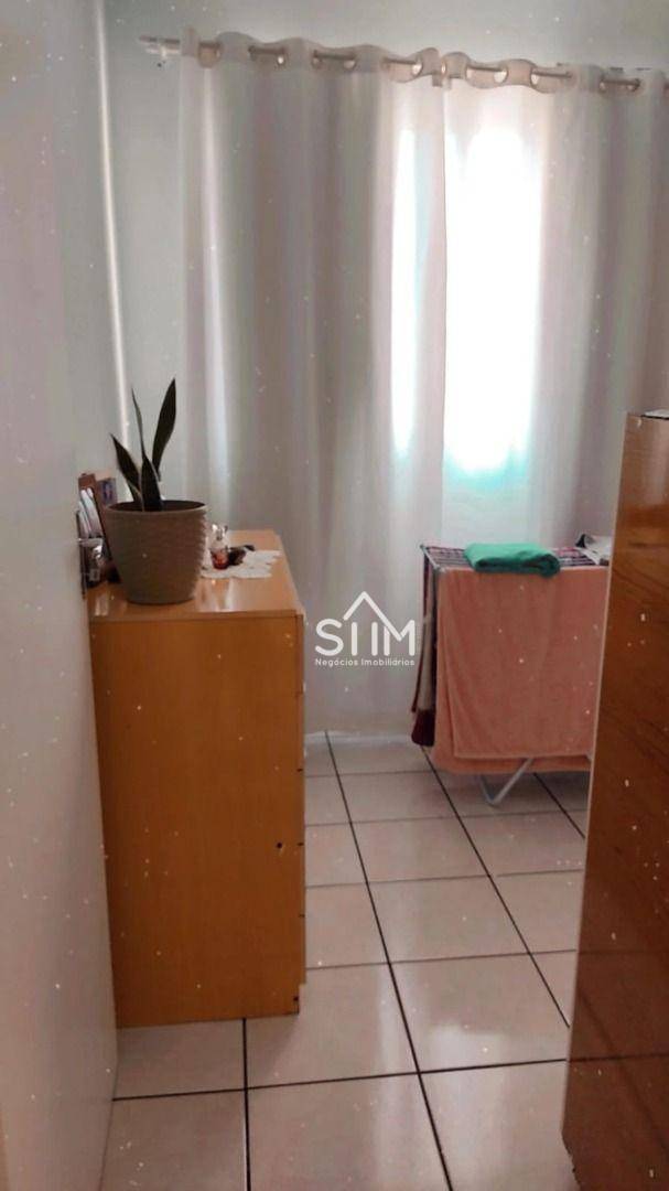 Apartamento à venda com 3 quartos, 69m² - Foto 4