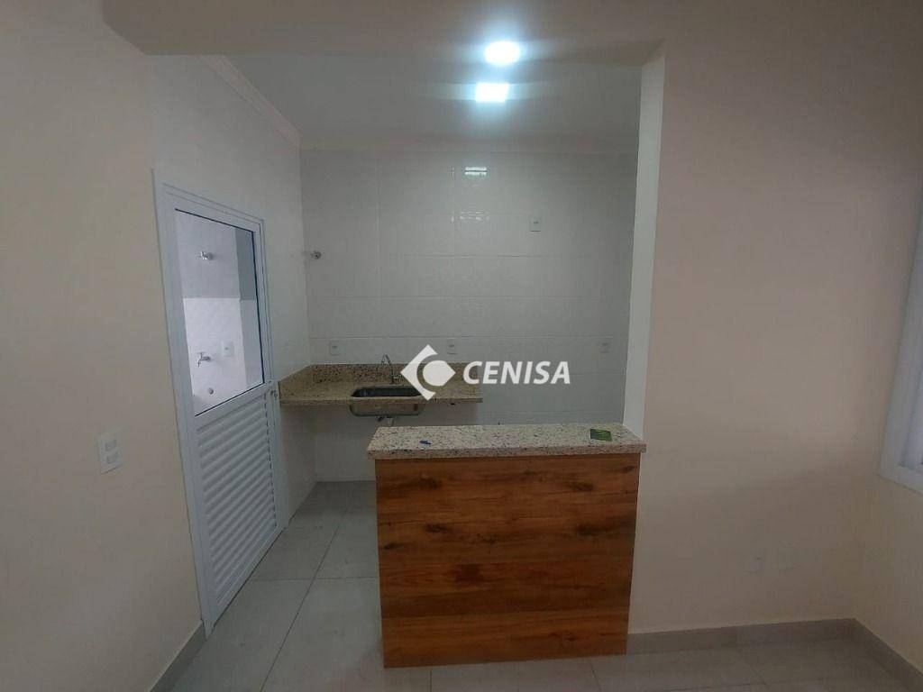 Casa à venda com 2 quartos, 68m² - Foto 7