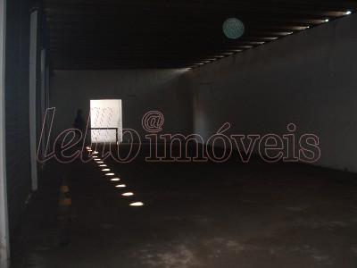 Prédio Inteiro à venda, 850m² - Foto 2