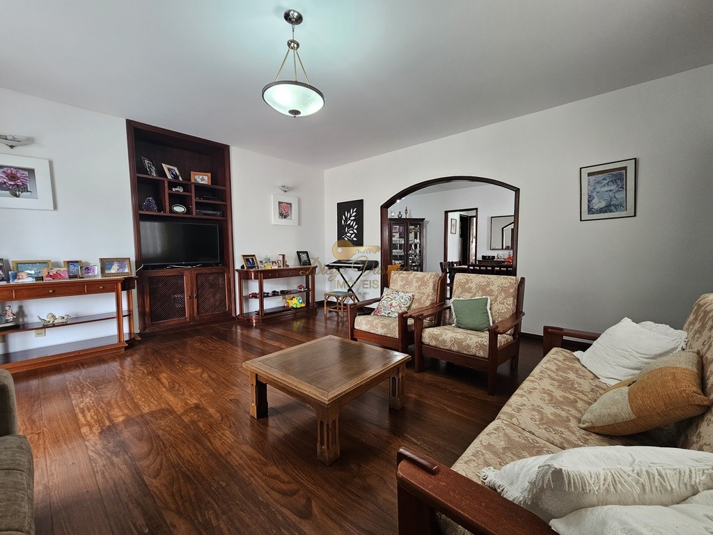 Casa à venda com 3 quartos, 200m² - Foto 12