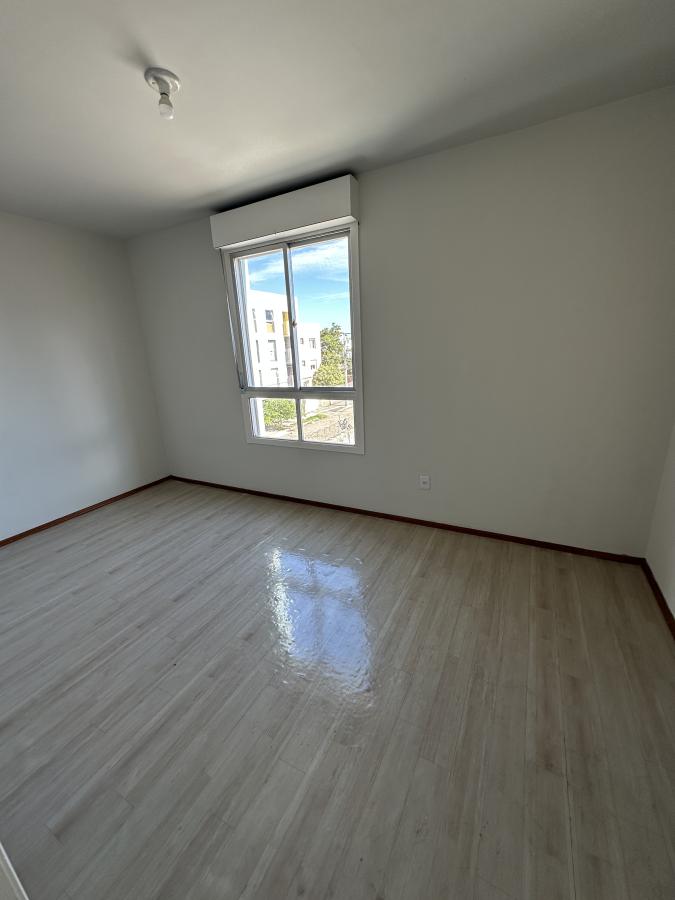 Apartamento à venda com 2 quartos, 83m² - Foto 3