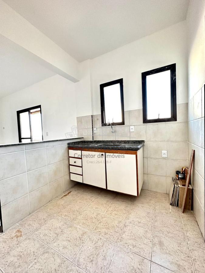 Apartamento à venda com 2 quartos, 65m² - Foto 16