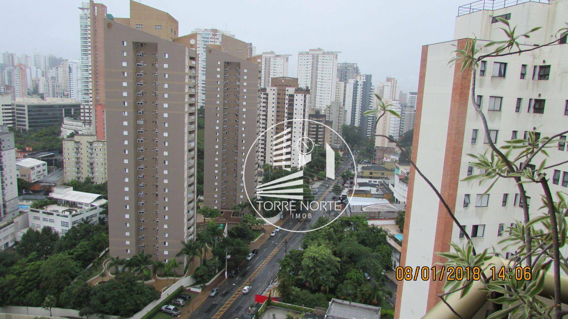 Apartamento à venda com 3 quartos, 187m² - Foto 28