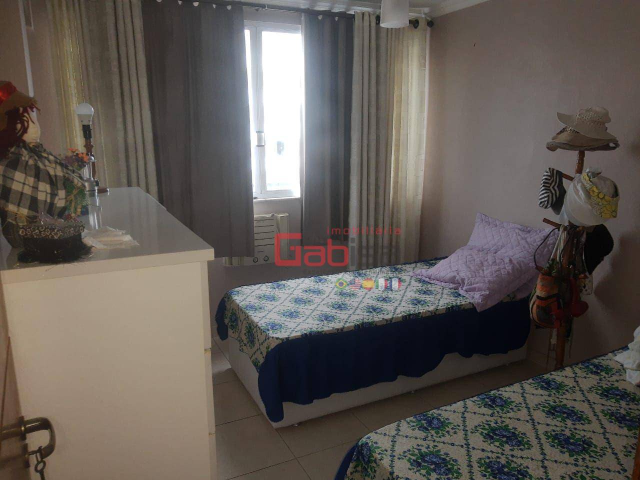 Apartamento à venda com 2 quartos, 80m² - Foto 11