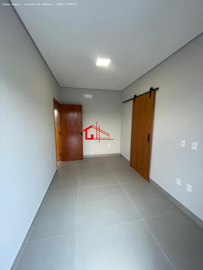 Casa de Condomínio à venda com 3 quartos, 258m² - Foto 13