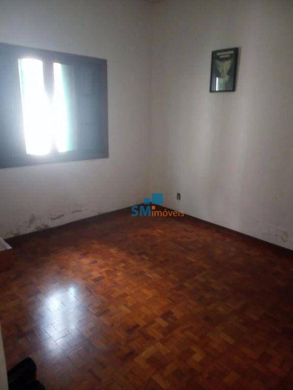 Casa à venda com 4 quartos, 125m² - Foto 11