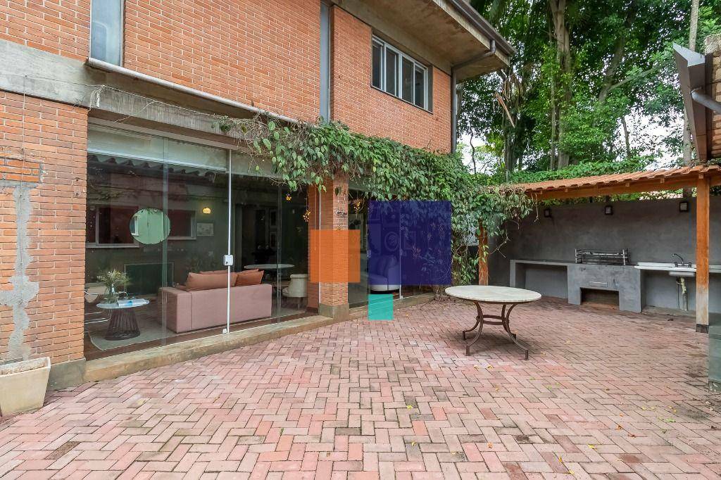 Sobrado à venda com 4 quartos, 380m² - Foto 25