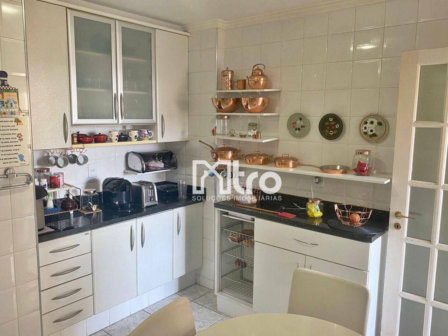 Apartamento à venda com 4 quartos, 180m² - Foto 7