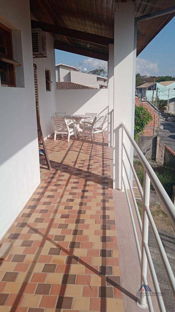 Casa à venda com 3 quartos, 285m² - Foto 34