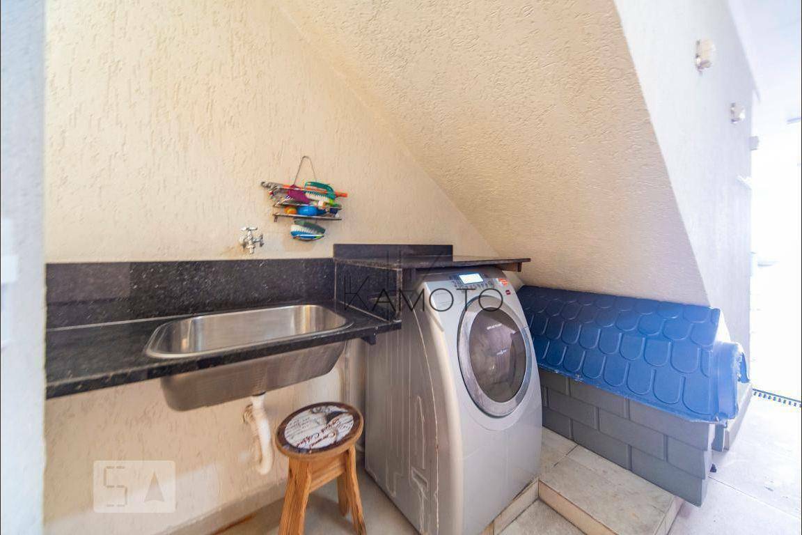 Sobrado à venda com 3 quartos, 190m² - Foto 42