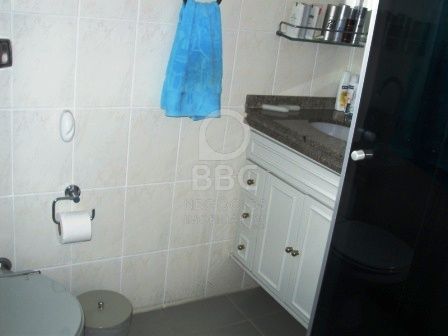 Apartamento à venda com 3 quartos, 117m² - Foto 29