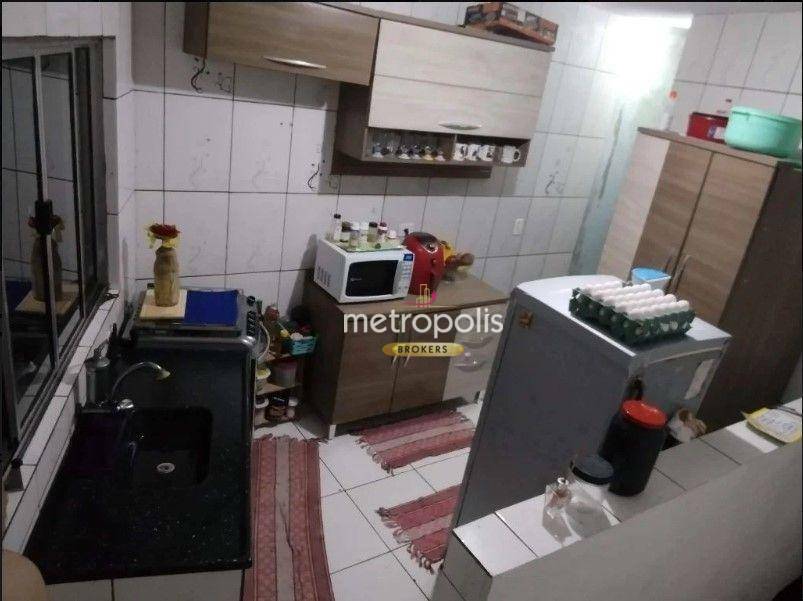 Sobrado à venda com 3 quartos, 210m² - Foto 6