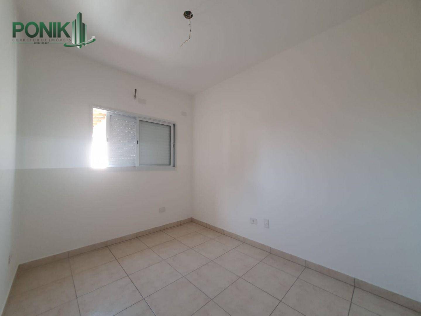 Casa à venda com 2 quartos, 88m² - Foto 5