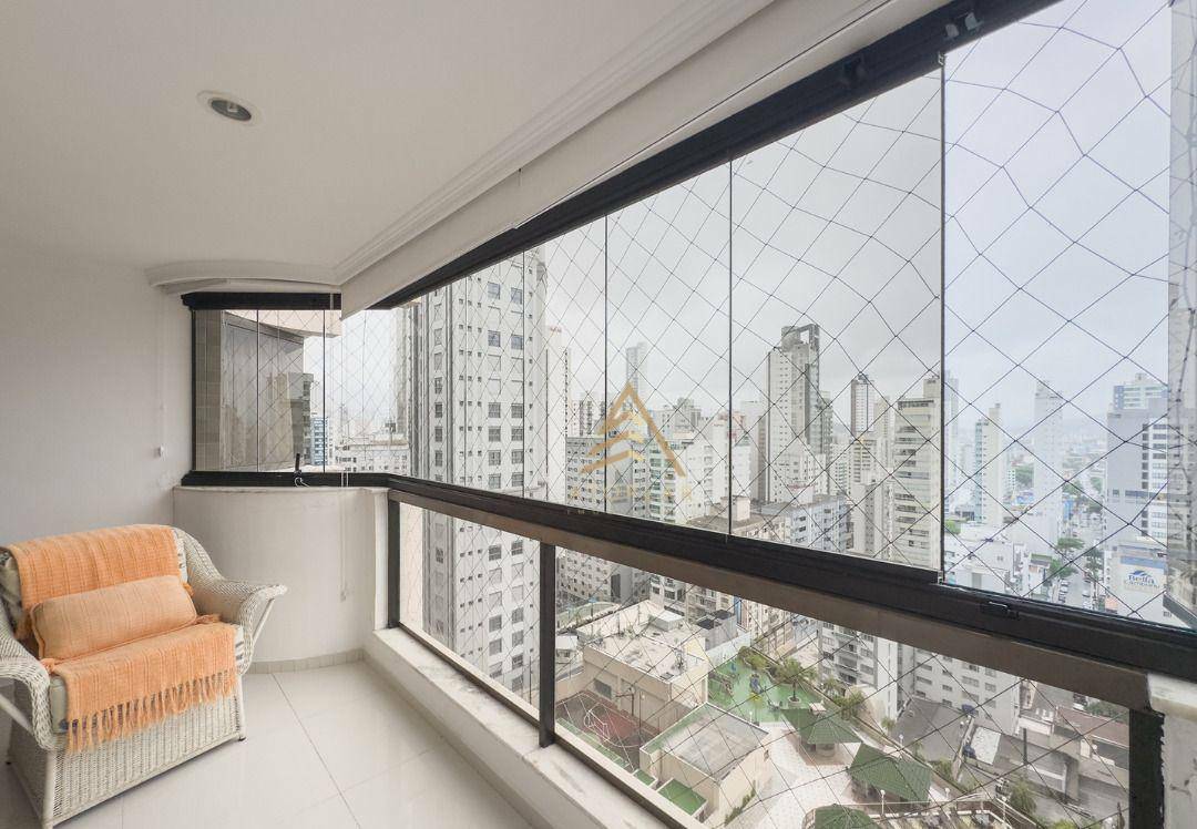 Apartamento à venda com 3 quartos, 126m² - Foto 7