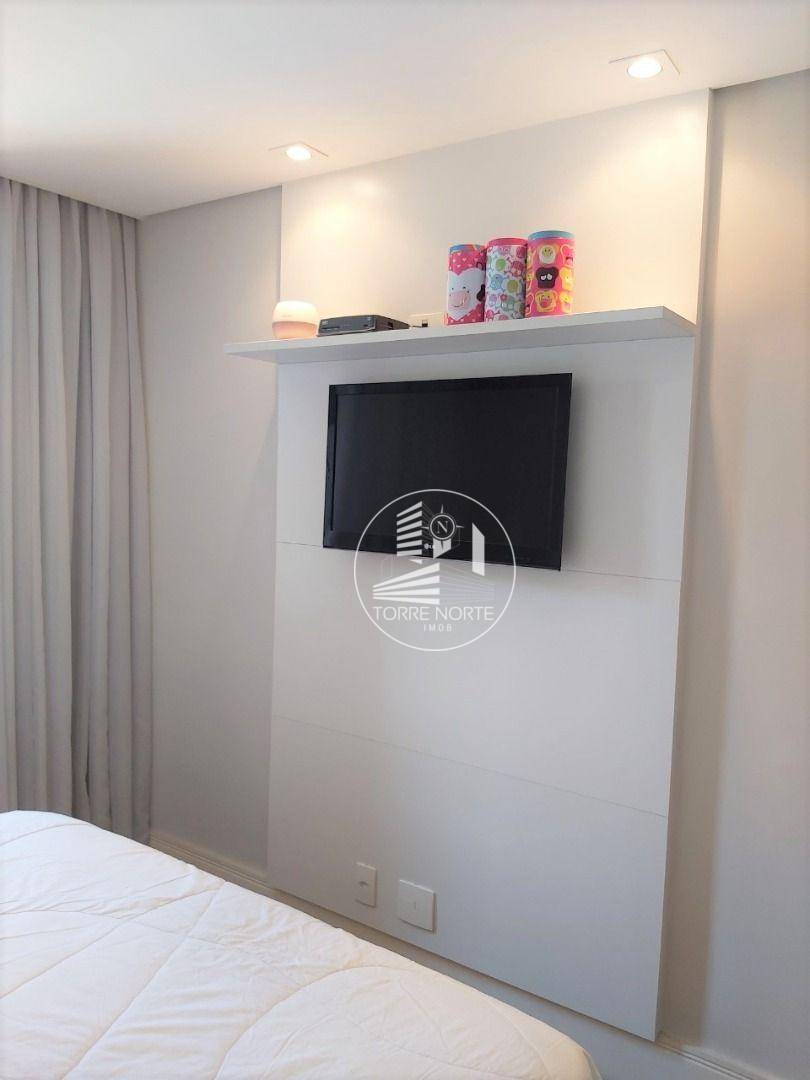 Apartamento para alugar com 2 quartos, 98m² - Foto 16