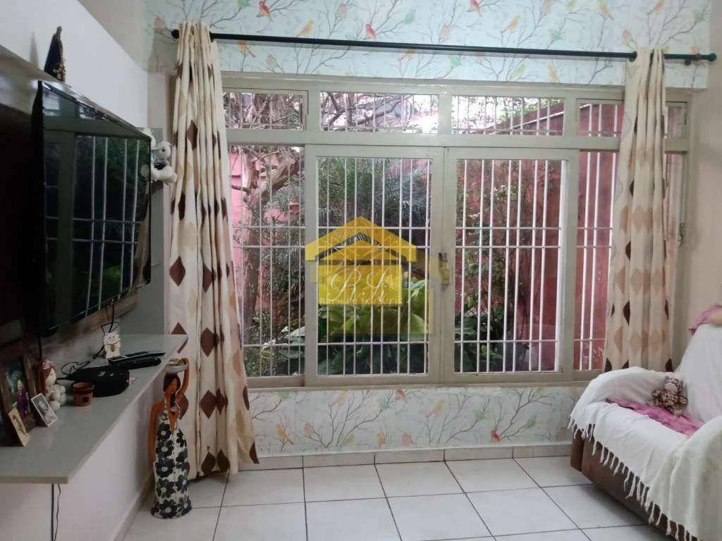 Casa à venda com 3 quartos, 180m² - Foto 2