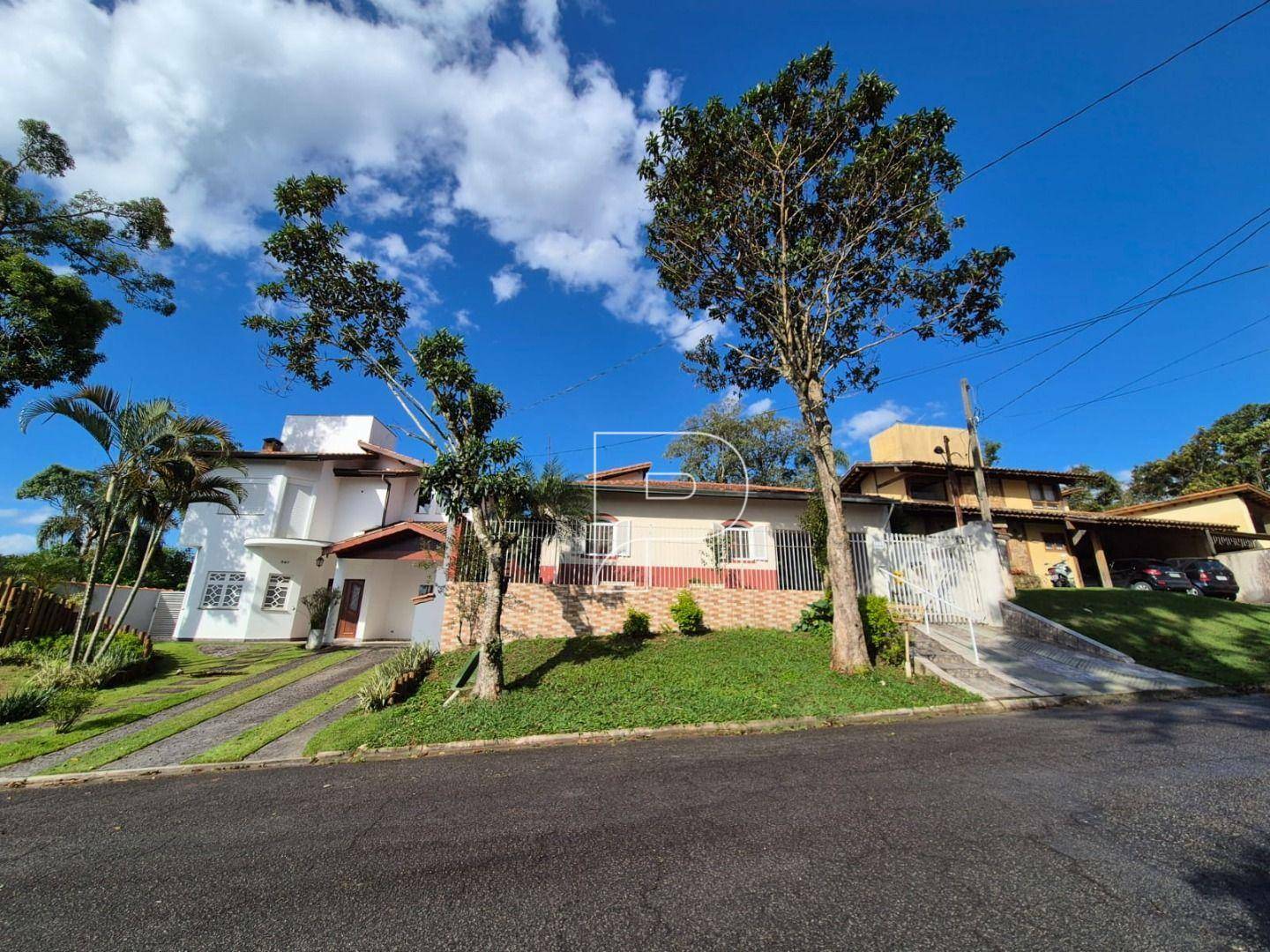 Casa de Condomínio à venda com 3 quartos, 180m² - Foto 1