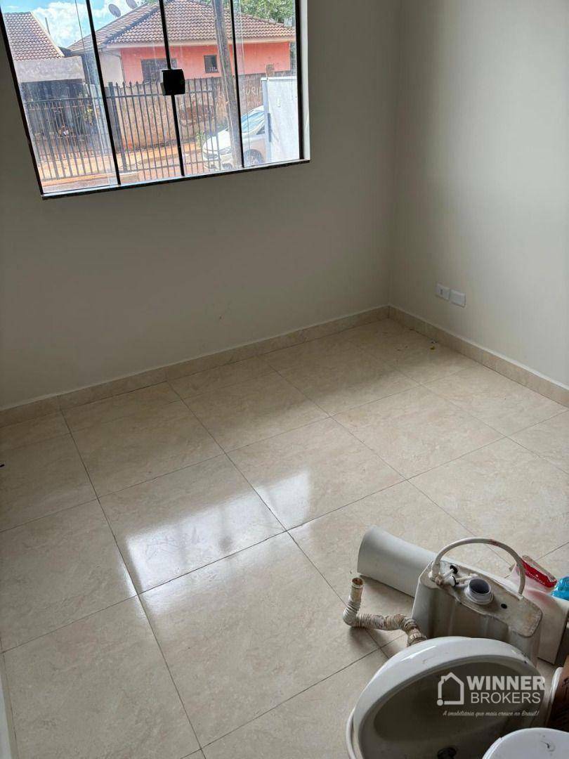 Casa à venda com 2 quartos, 56m² - Foto 9