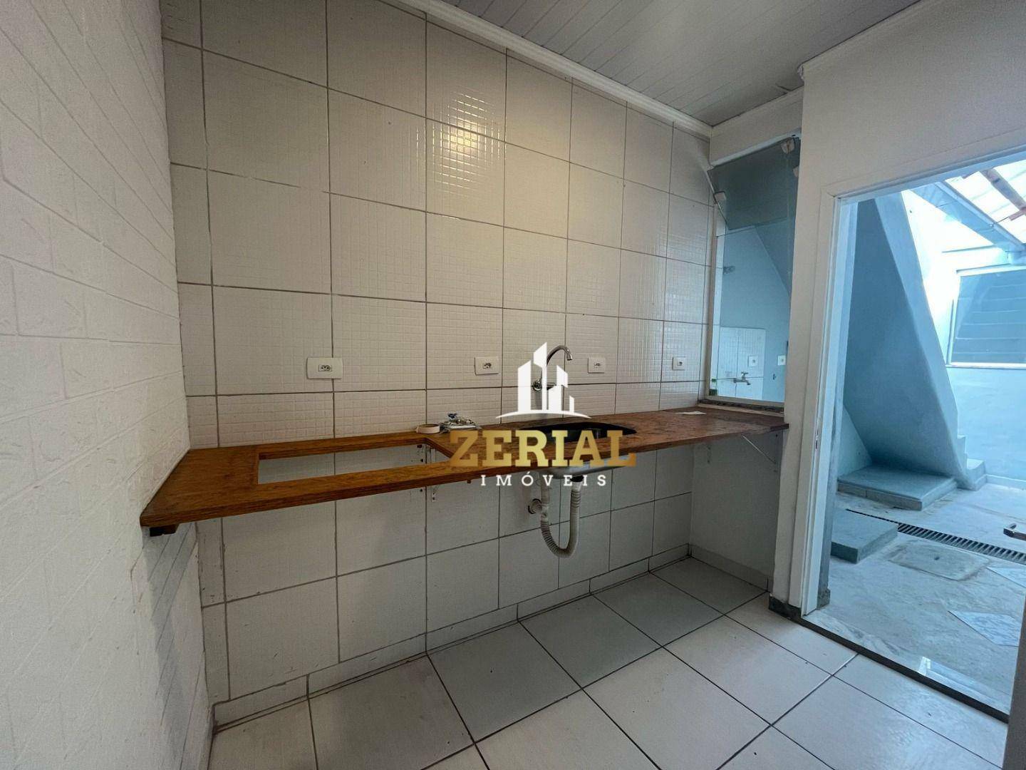 Sobrado para alugar com 2 quartos, 176m² - Foto 14