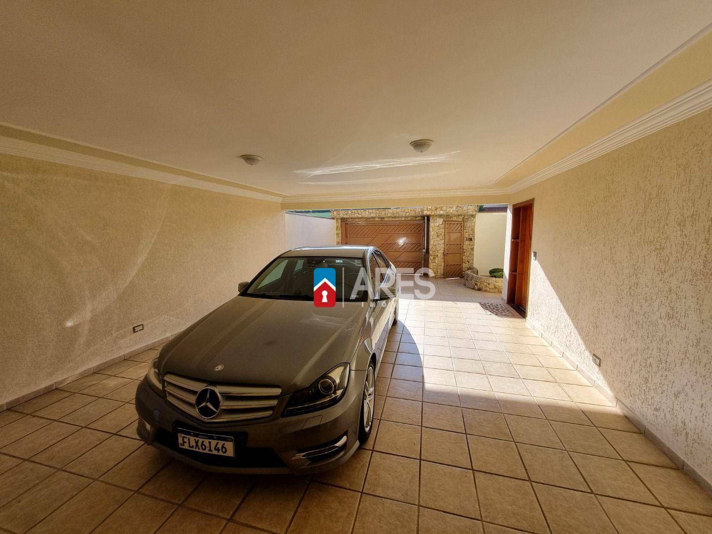 Casa à venda com 4 quartos, 364m² - Foto 5